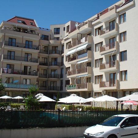 Summer Breeze Apartments Sunny Beach Esterno foto